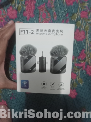 F11-2 Wireless Microphone